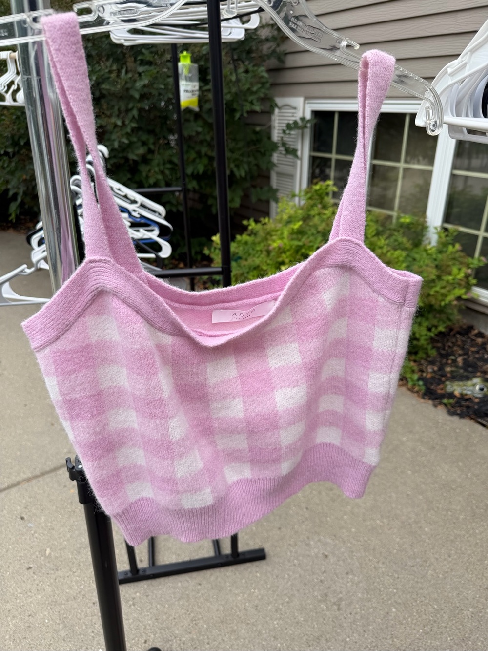 Astr Pink & White Checkered Knit Cami
